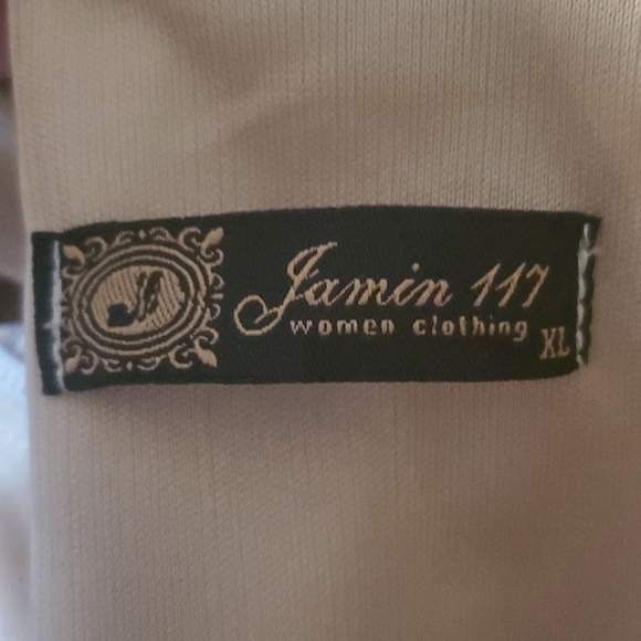 Dress - Picture 5 of 5